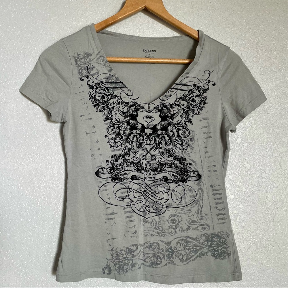 Express Gray Graphic V-Neck Cotton T-Shirt - Size S